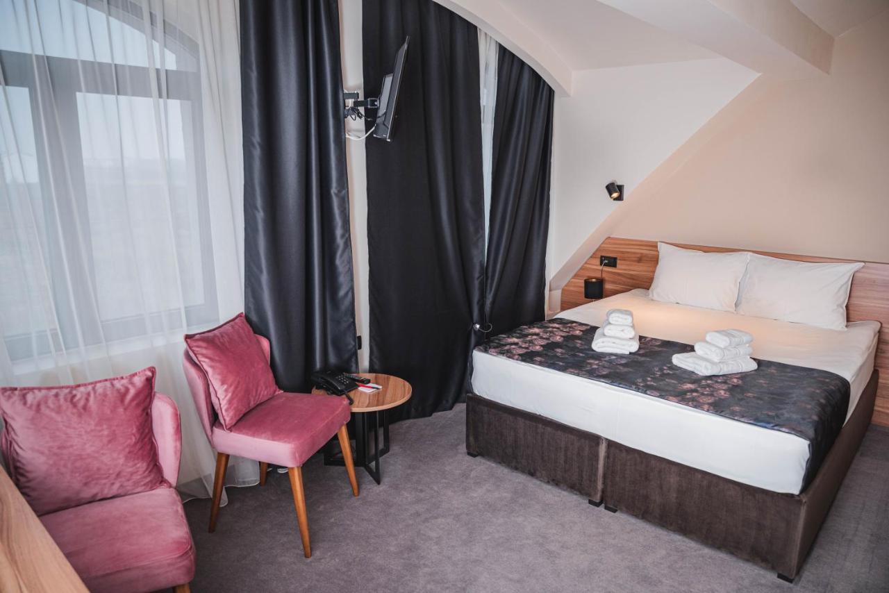 Hotel Aloha Ni المظهر الخارجي الصورة